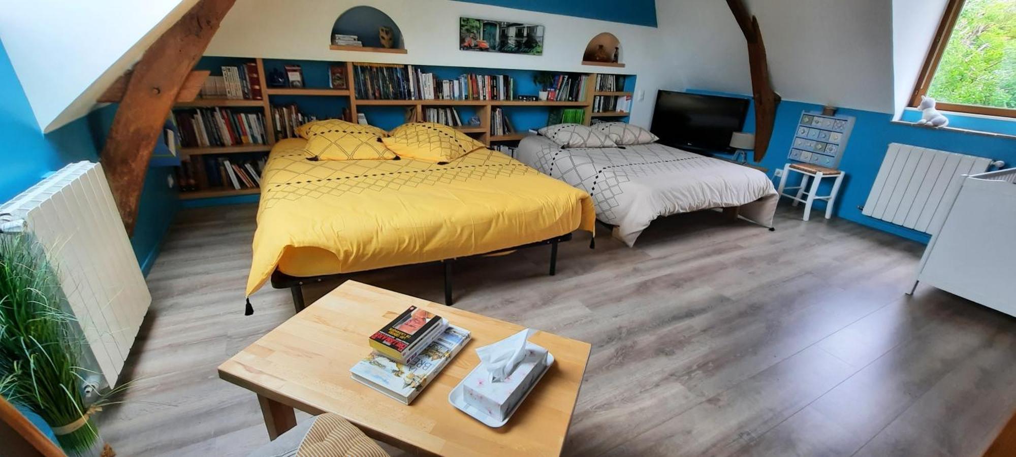 Отель La Menagerie Maigne Экстерьер фото